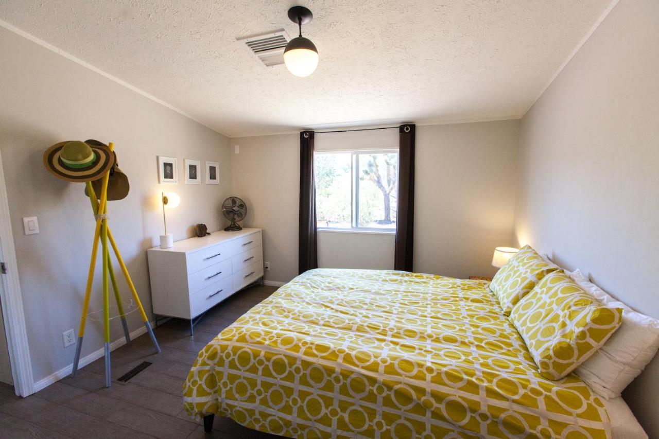@ Marbella Lane - 10 Acres Oasis Desert Retreat! Joshua Tree