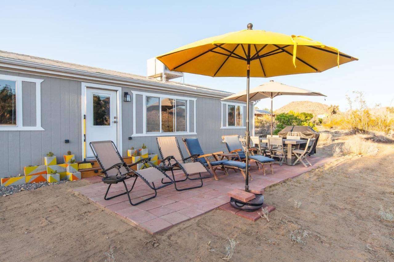 @ Marbella Lane - 10 Acres Oasis Desert Retreat! Holiday home